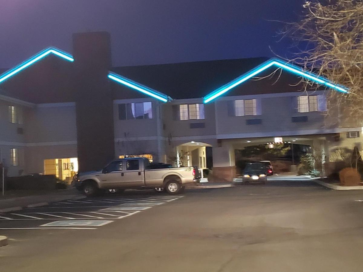 Country Inn & Suites By Radisson, Bend, Or Exterior foto